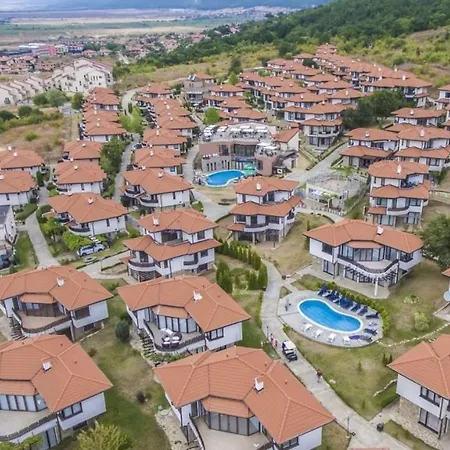 Captivating, 1 Bedroom At Bay View 아파트 코샤리챠