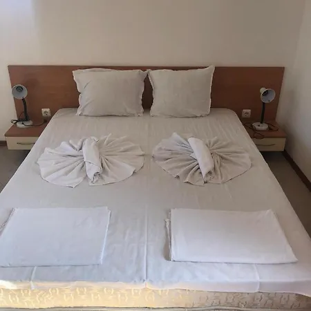 Captivating, 1 Bedroom At Bay View
